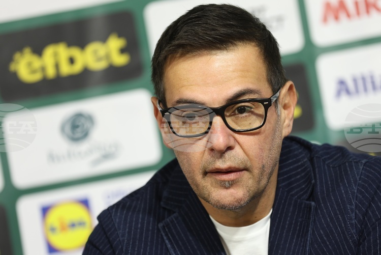 СподелиТреньорът на българския национален волейболен отбор Джанлоренцо Бленджини изрази удовлетворение