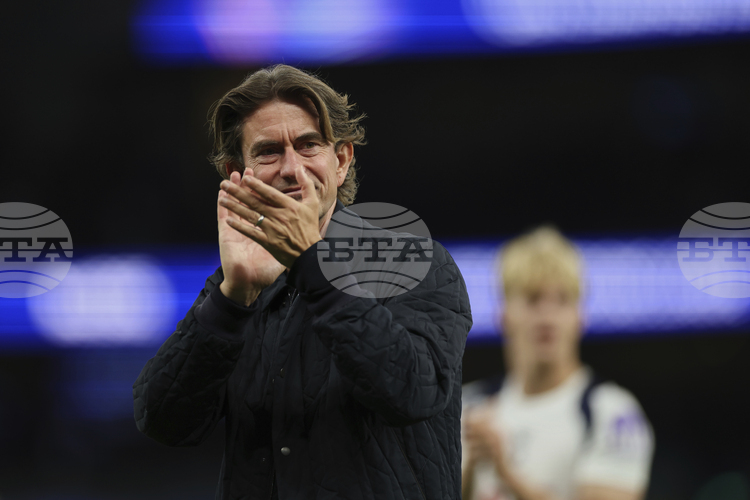 СподелиМениджърът на Тотнъм Томас Франк сподели че не би искал