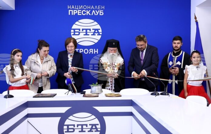 Националният пресклуб на БТА в Троян е открит на днешната дата преди една година