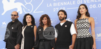 Над 1800 актьори, творци и продуценти, включително холивудски звезди, подписаха декларация, в която се ангажират да не работят с израелски филмови институции