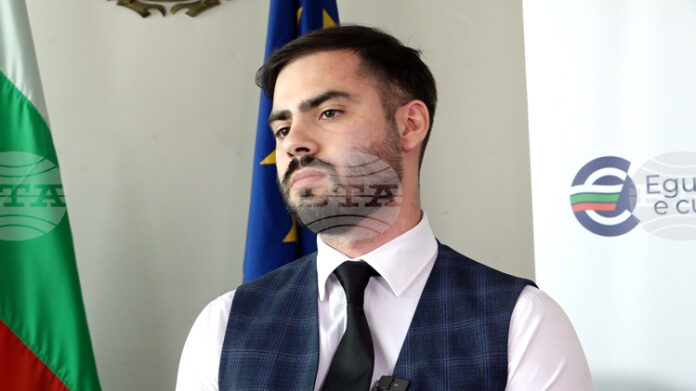 Нахлуването на БОЕЦ в сградата на областната управа е уронване на престижа на администрацията, заяви областният управител на София Стефан Арсов