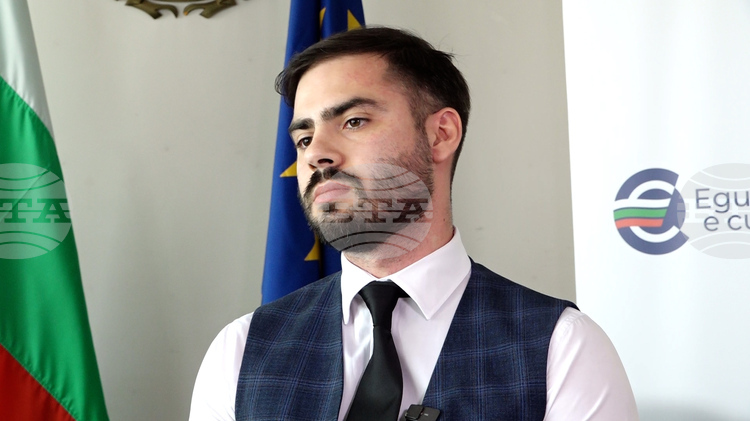 СподелиПосещението на представители на сдружение БОЕЦ в сградата на Областната