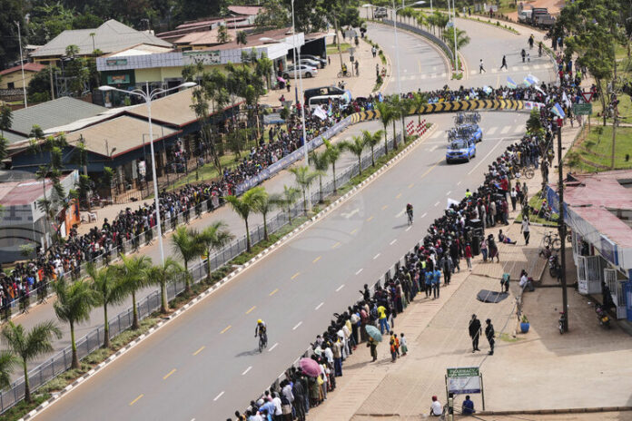 Никалъс ван дер Мерве се класира на 13-и в индивидуалния старт по часовник на световното първенство по шосейно колоездене