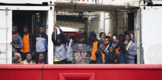 Норвегия заяви, че смята, че либийската брегова охрана е открила огън срещу мигрантски плавателен съд