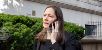 ОБНОВЕНА
                                                                                                Бившият федерален прокурор Морийн Коми съди администрацията на американския президент Доналд Тръмп за уволнението си