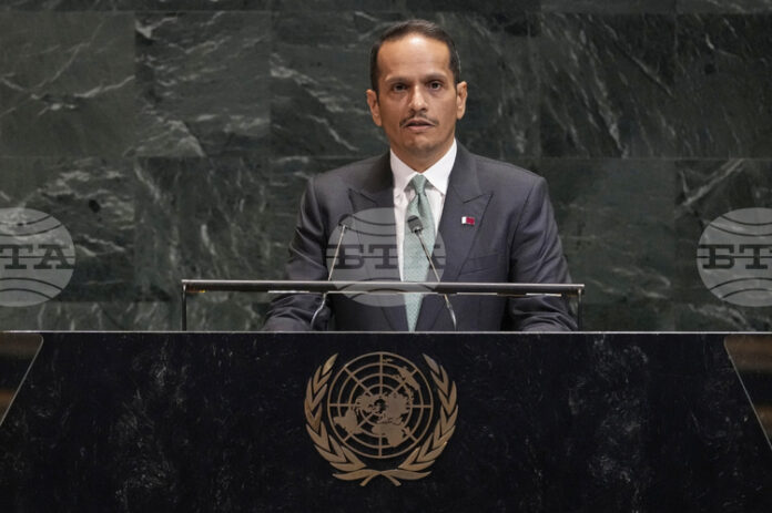 ОБНОВЕНА Катарският премиер каза, че израелските "практики" няма да спрат Доха да посредничи за ивицата Газа