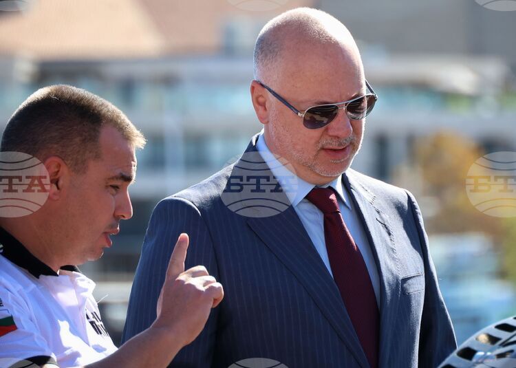 СподелиПремиерът Росен Желязков заяви пред медиите в Созопол че правителството