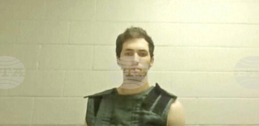 Тайлър Робинсън.