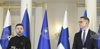 ОБНОВЕНА
                                                                                                Зеленски и Стуб почетоха паметта на загинали защитници на Украйна