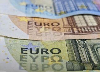 Еврото леко поскъпва спрямо долара в междубанковата търговия ОБЗОР
Пътят на еврото у нас: Националната информационна кампания премина през Бургас, Стара Загора и Пловдив в първата си седмица