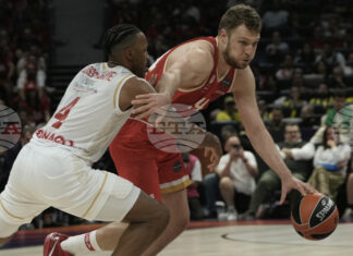 Олимпиакос спечели приятелския турнир в Крит, Александър Везенков вкара 16 точки за успеха над Цървена звезда с Коди Милър-Макинтайър