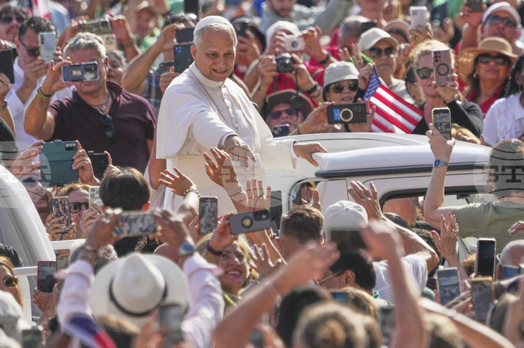 СподелиПапа Лъв XIV заяви че ще продължи традиционната политика на