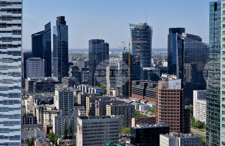 СподелиСъветът по парична политика на Националната банка на Полша може