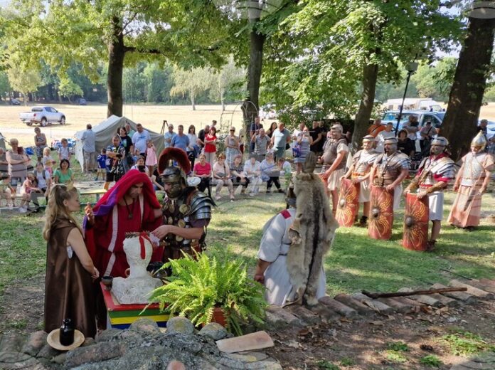 Посетителите на седмия фестивал „Древна балканска земя“ в Античния керамичен център край Павликени се запознаха с далечното минало на региона