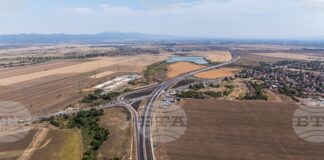 Последният участък от автомагистрала "Европа" ще бъде пуснат в експлоатация утре
