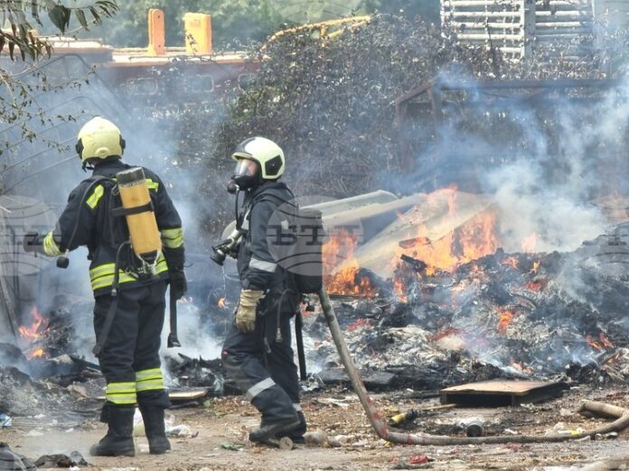 Потушени са 90 пожара в страната за последното денонощие