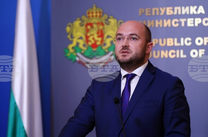 Правосъдният министър представи напредъка на България за излизане от „сивия списък“ на среща в Люксембург