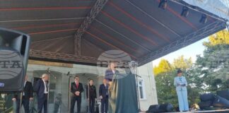 Председателят на парламента каза, че присъствието ѝ на празника в Братя Даскалови е ангажимент, че малките общини няма да бъдат забравени