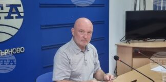 Представяне на списание ЛИК: „130 години организиран туризъм в България“
                                                                                                Първите залесителни мероприятия у нас поставя ТД “Трапезица- 1902“, каза за БТА секретарят на дружеството Георги Димитров