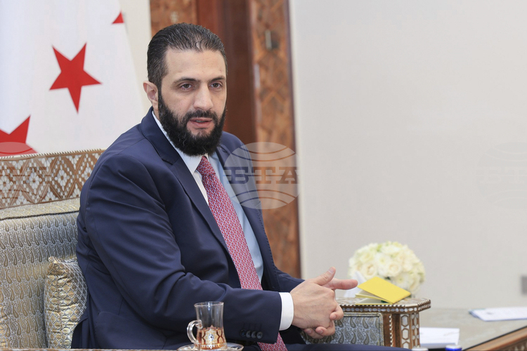 СподелиВременният президент на Сирия Ахмед аш Шараа обяви че преговорите