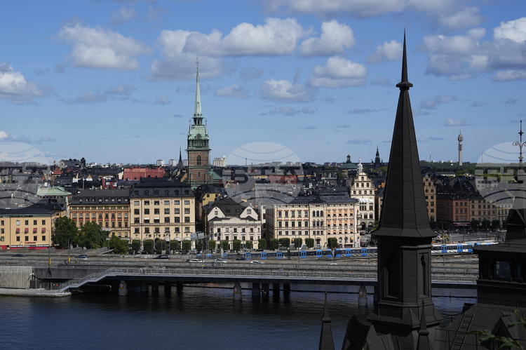 СподелиШведският производител на професионални електрически уреди Електролукс Профешънъл който е