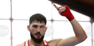 Рами Киуан надделя над Алан Пери с пълно превъзходство в категория до 75 кг на Световното първенство по бокс, България си гарантира два медала в сряда