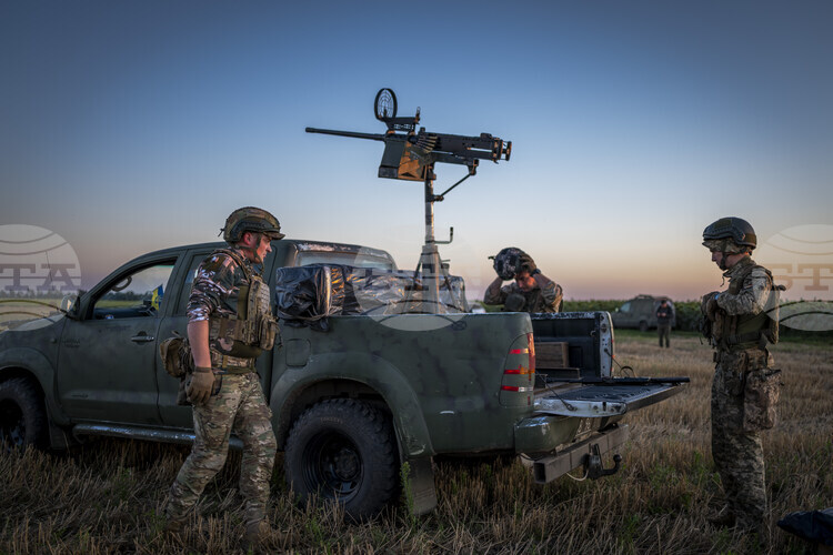 СподелиРусия е атакувала основни обекти в украинския град Чернигов в