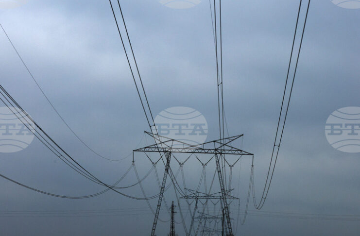 С 5 процента поевтинява токът за българския бизнес за събота