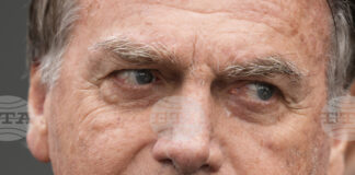 Син на Болсонаро е обвинен във възпрепястване на процеса срещу бившия президент