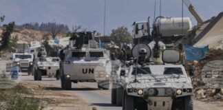 След атаката на Израел срещу мироопазващите сили на ООН в Ливан
                                                                                                Париж призова сигурността на "сините каски" от мисията ЮНИФИЛ да бъде гарантирана