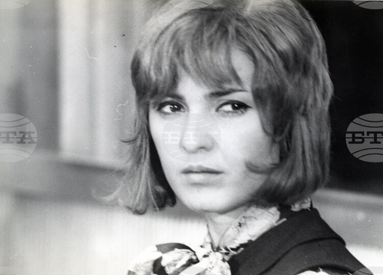 СподелиС организирането на представяне на биографичната книга филм и документална