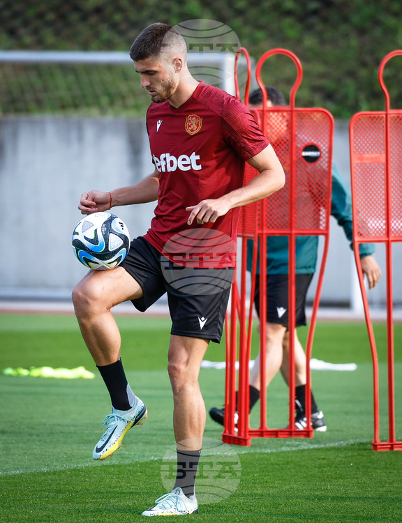 СподелиОтборът на Специя и Петко Христов отпаднаха от купата на