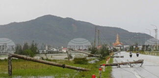 Тайфунът "Буалой" взе две жертви във Виетнам, 17 души се водят изчезнали