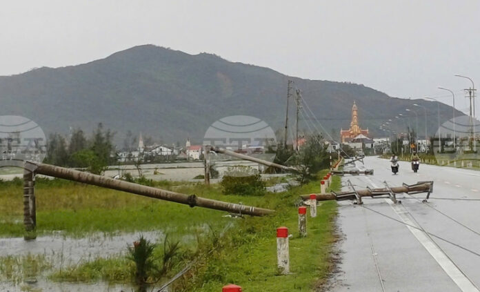 Тайфунът "Буалой" взе две жертви във Виетнам, 17 души се водят изчезнали