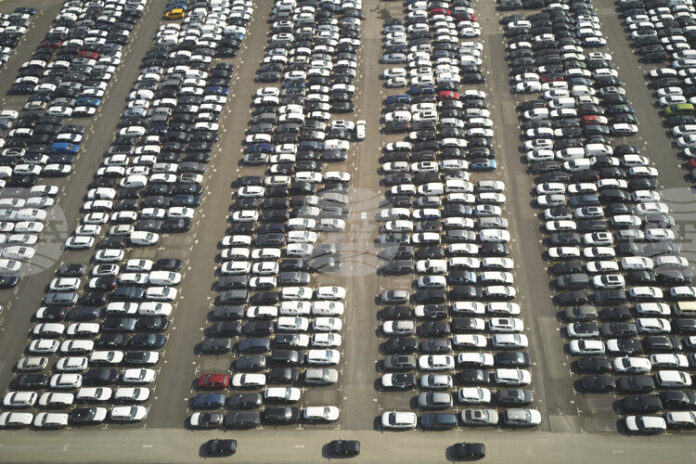 Турция обяви високи мита върху вноса на автомобили извън ЕС и страните със споразумения за свободна търговия