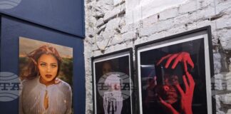 Творби на млади фотографи бяха показани в изложба в Пловдив