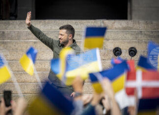 ЕС предава на Украйна ключов списък с реформи: членството се ускорява въпреки войната и блокажа от Унгария Украйна разполага военна мисия в Дания за обмен на опит в борбата с дронове