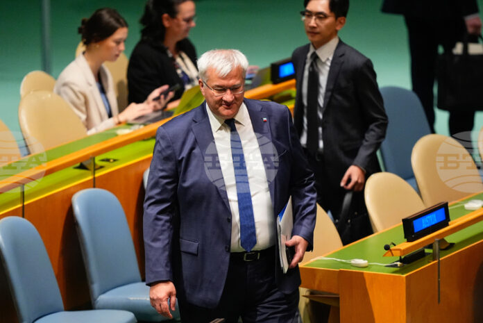 Външният министър на Украйна обсъди с канадската си колежка укрепването на украинската отбрана и засилването на натиска върху Русия