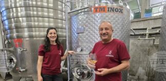 Винарна "Ахинора" залага за първи път тази година на естествено пенливо вино