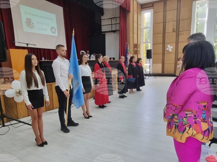 Висшето строително училище "Любен Каравелов" ще открие днес учебната 2025/2026 година