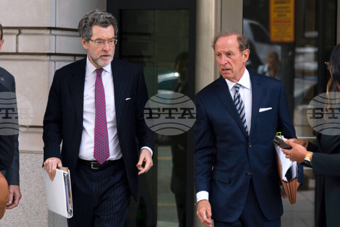 Всички несъответствия в информацията за ипотеките ѝ са били известни още при назначаването ѝ, твърди членът на УФР Лиса Кук