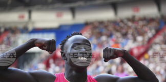 Юсейн Болт предупреди австралийска сензация в спринта, че му предстои труден процес