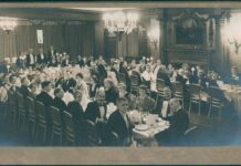 Симеон Радев на официална вечеря по време на дипломатическата му мисия в Лондон. [1935] г. ЦДА, ф. 77К, оп. 4, а.е. 1663, л. 2