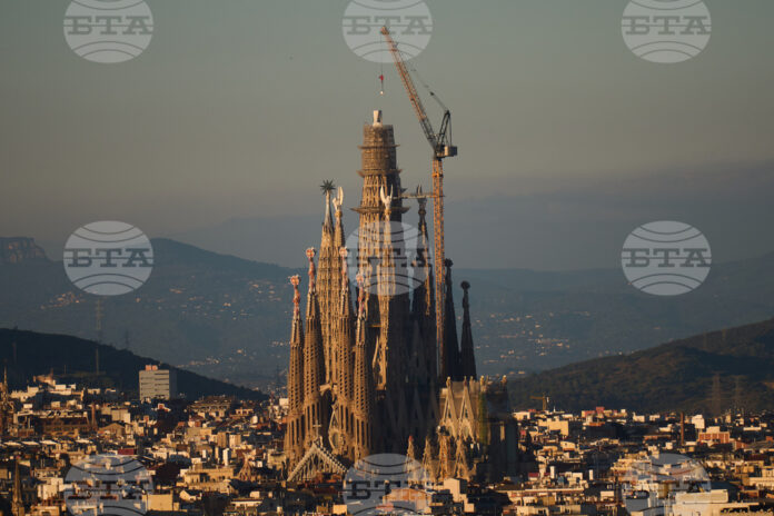 „Саграда Фамилия“ „Саграда Фамилия“