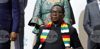 АНАЛИЗ 
                                                                                                Франс прес: Предвиденото продължаване на мандата на президента на Зимбабве връща спомените за епохата на Мугабе