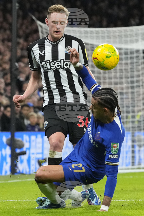 СподелиАрсенал който е на върха на класирането в Премиършип ще