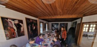 Арт терапевтично ателие „Цветни емоции“ в Смолян се бори срещу агресията при подрастващите