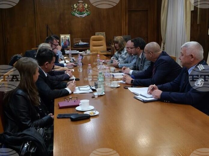 България иска помощ от фонд "Солидарност" на ЕС заради щетите от наводненията