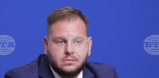 България за последните 10 години е инвестирала около 50 млн. евро в младите хора, каза зам.-министърът на младежта и спорта Петър Младенов