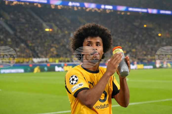 Барселона набеляза заместник на Левандовски